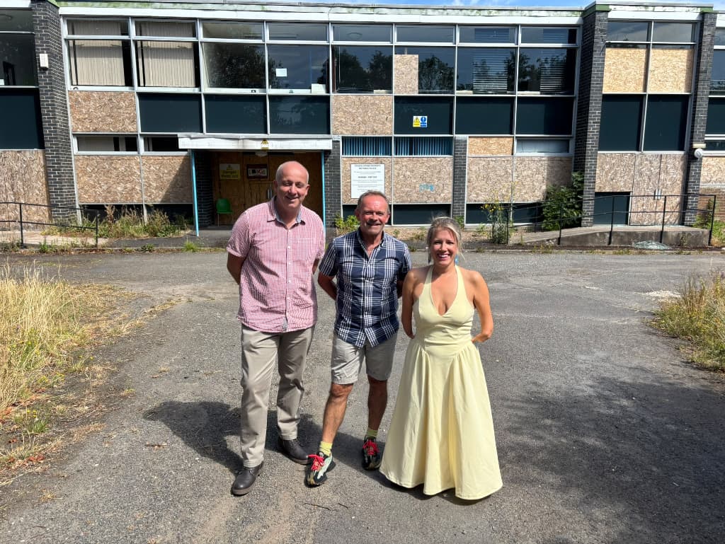 Nick Stubbs, Darren Padgett and Marie Tidball MP at Scout Dike Activity Centre in August 2026